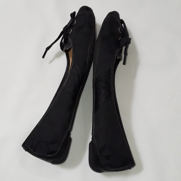 Coach Signature Josie Flats - Picture 7 of 11